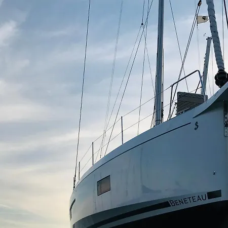 Yacht Psari Saloniki