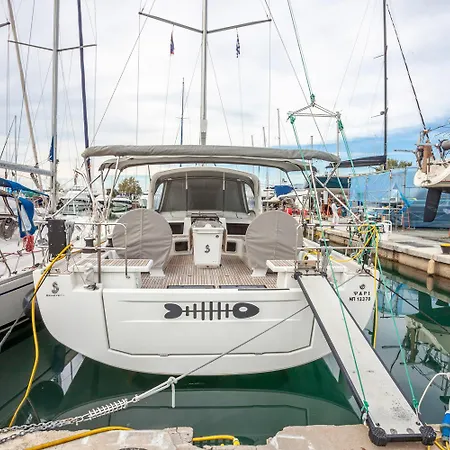 Yacht Psari * Saloniki