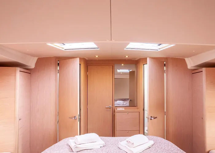 Yacht Psari Botel Tessalónica