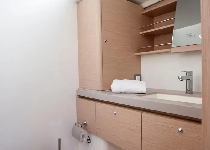 Yacht Psari * Salonic